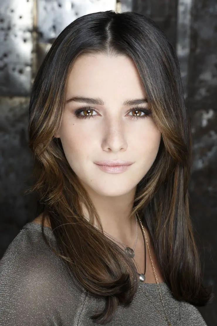 How tall is Addison Timlin?